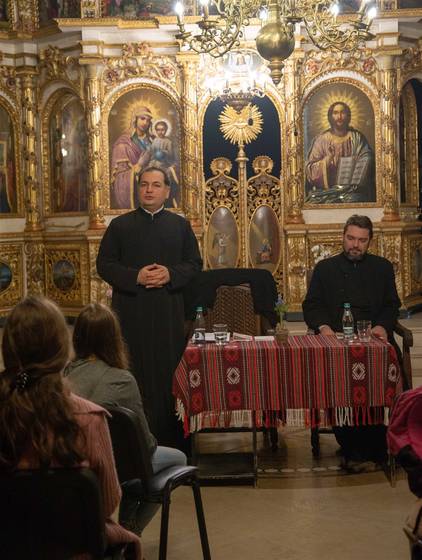 Prezentarea de carte „Cugetări și predici la Învierea Domnului”, a Sfântului Nicolae Velimirovici (2020) – fotografia 4