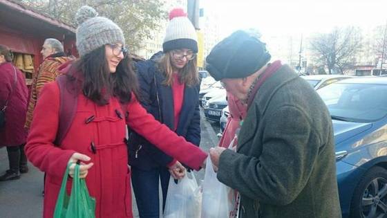 Dăruim o masă caldă (2017) – fotografia 9